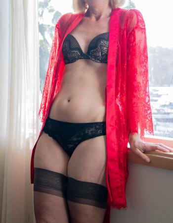 Maria Hart - escort in Curl Curl