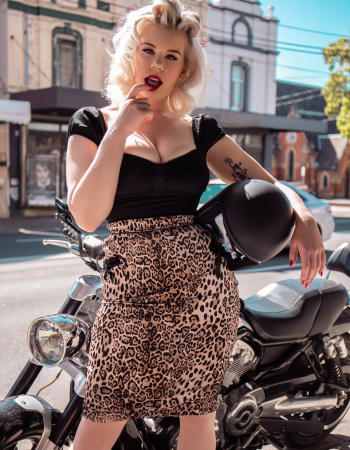 Sydney independent private escort - Ms Audrey Jones