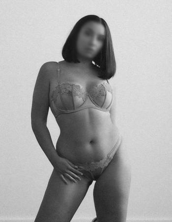 Melbourne independent private escort - Gabriella May
