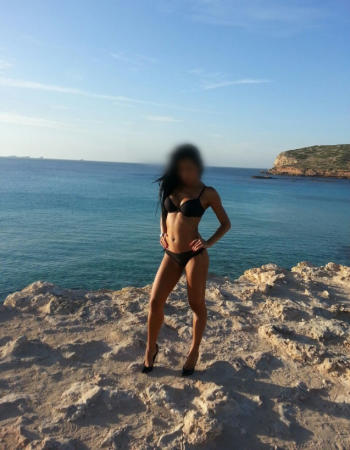 Private escort - Anny Lynx touring to Perth