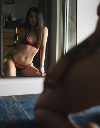 Sarina Song - escort in The Rocks