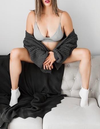 The Miss Zoey - escort in Eagleby