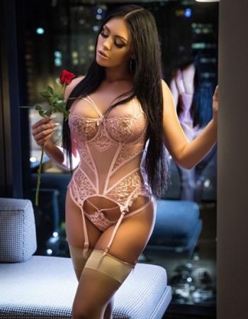 Private escort - Aria Aviva coming soon to Clifton 29th September - 30th September