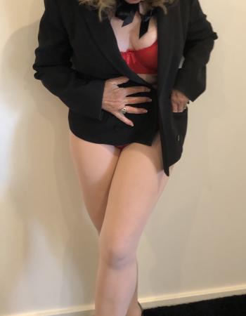 Private escort - Cathryn Jones touring to The Rocks 19th September - 31st December
