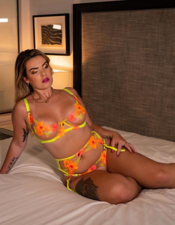 Gold Coast independent private escort - Emilyy Rose