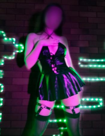 BDSM / Fetish Provider - Mistress Bellatrix