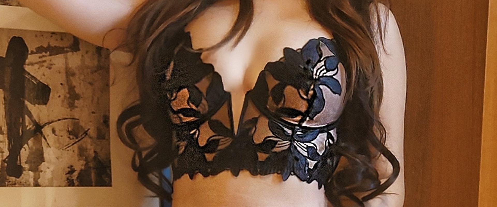 Claire Umezawa - Singapore  escort