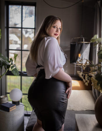 Albury independent private  escort - Sophie Harlow