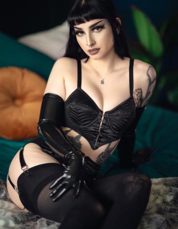 BDSM / Fetish Provider - Ophelia Graves