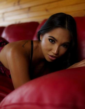 Adelaide independent private escort - Zara Belford