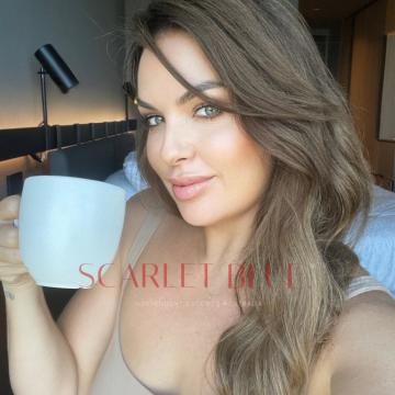 Selfie Pics from Ms Stevens - Private Escort Brisbane