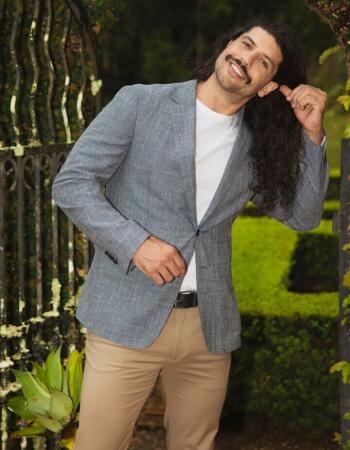 Private escort - The Apollo Show touring to Canberra