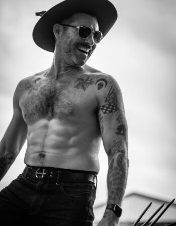 Independent private male escort - Terry Jeffords - Melbourne