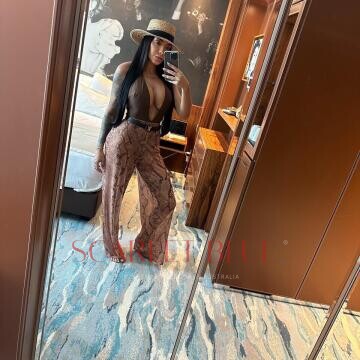 Selfie Pics from Mary Carter - Private Escort Melbourne