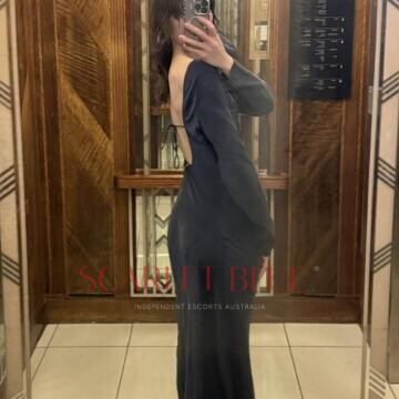 Selfie Pics from Nina O - Private Escort Melbourne