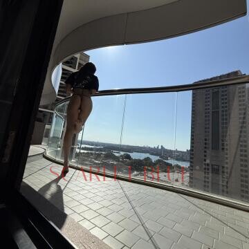 Selfie Pics from Lucy Evanns - Private Escort Sydney