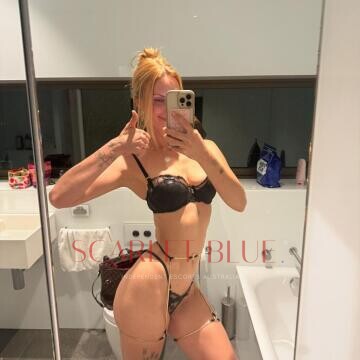 Selfie Pics from Eliza Eden - Private Escort Sydney