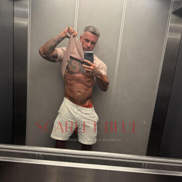 Selfie Pics from Joel Kingsley - Private Escort Sydney