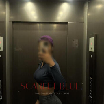 Selfie Pics from Destinee - Private Escort Sydney