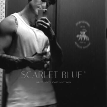 Selfie Pics from Will Rivers - Private Escort Melbourne