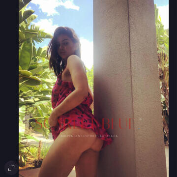 Selfie Pics from Jodi Harper - Private Escort Touring