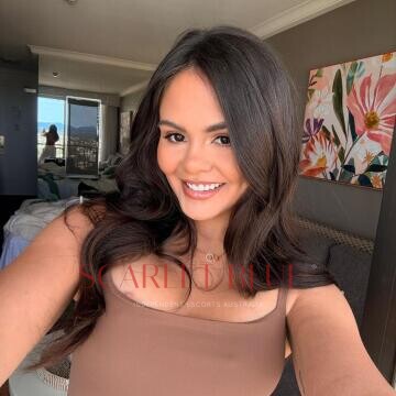 Selfie Pics from Gabriela Mendes - Private Escort Melbourne