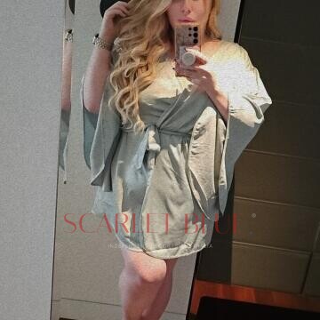 Selfie Pics from Imogen Greene - Private Escort Brisbane