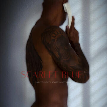 Selfie Pics from Haydn Brown - Private Escort Brisbane