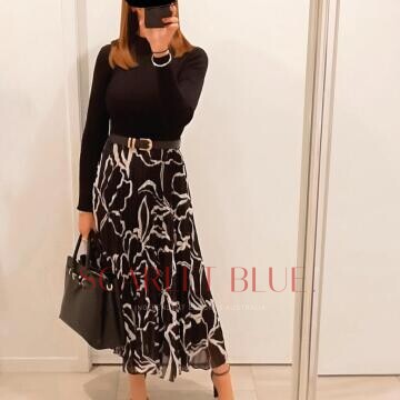 Selfie Pics from Riley Macdonald - Private Escort Brisbane