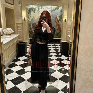 Selfie Pics from Belle Connolly - Private Escort Melbourne