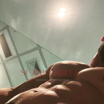 Selfie Pics from Damien Storm - Private Escort Sydney