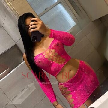 Selfie Pics from Bianca Mendes - Private Escort Melbourne