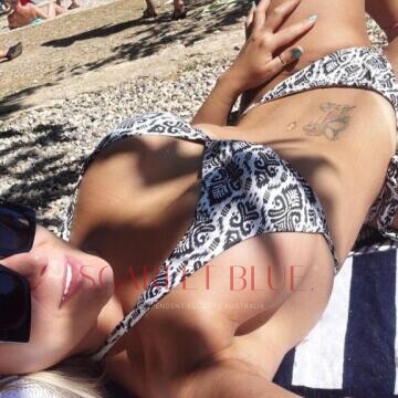 Selfie Pics from Flavia Sartor - Private Escort Touring