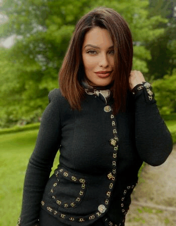  Private escort - Miss Hunter coming soon to Sydney