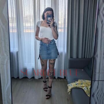 Selfie Pics from Valerie Sky - Private Escort Melbourne