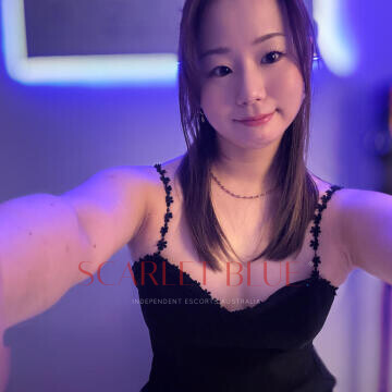 Selfie Pics from Sushi Girl Yuri - Private Escort Brisbane