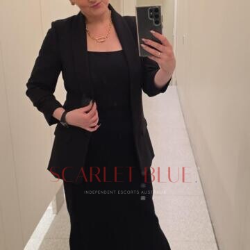 Selfie Pics from Submissive Spencer - Private Escort Melbourne