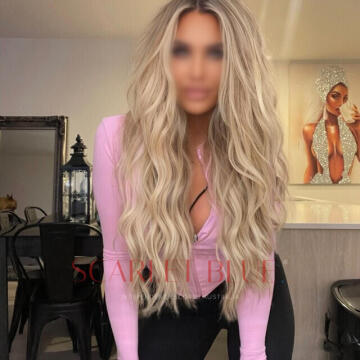 Selfie Pics from Atlanta Foxx - Private Escort Gold Coast