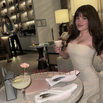 Selfie Pics from Little Miss Discreet - Private Escort Brisbane