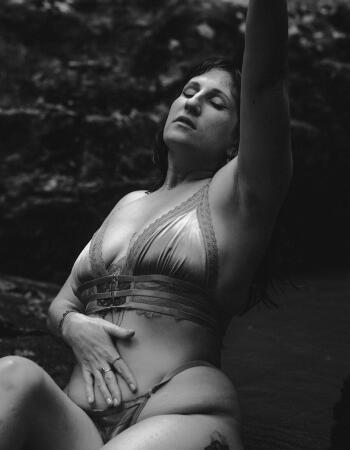 Sunshine Coast independent private  escort - Anaya Willow