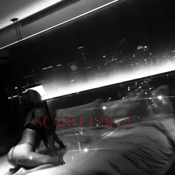 Selfie Pics from Maya Xo - Private Escort Perth