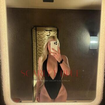Selfie Pics from Missfitme - Private Escort Sunshine Coast