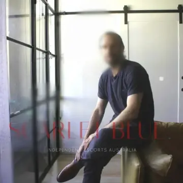 Selfie Pics from William Hayes - Private Escort Melbourne