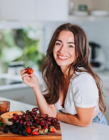  Private escort - Lilly Oaks touring to Sydney