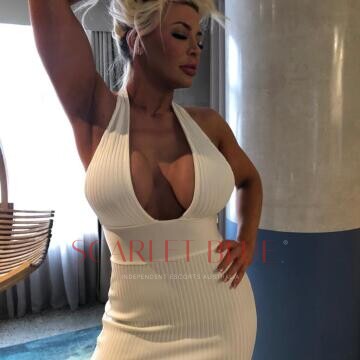 Selfie Pics from London Foxx - Private Escort Sydney