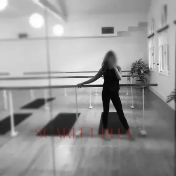 Selfie Pics from Maya Xo - Private Escort Perth