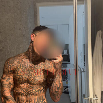 Selfie Pics from Marcus R - Private Escort Sydney