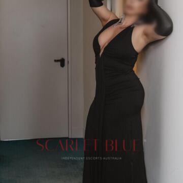 Selfie Pics from Leyla Lustful - Private Escort Melbourne