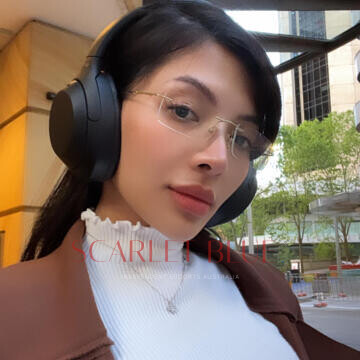 Selfie Pics from Gina Darling - Private Escort Melbourne