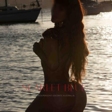 Selfie Pics from Nyna Pombo - Private Escort Sydney